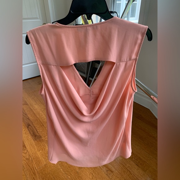 BCBG sleeveless top - Picture 3 of 3